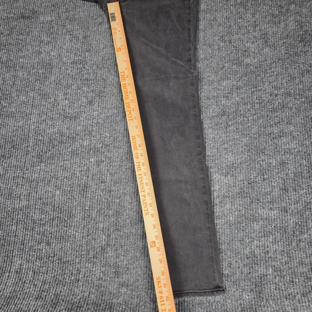 Eddie Bauer Women's T 10 Gray Slim Straight Slightly Curvy Fit Jeans Pants - Picture 6 of 9